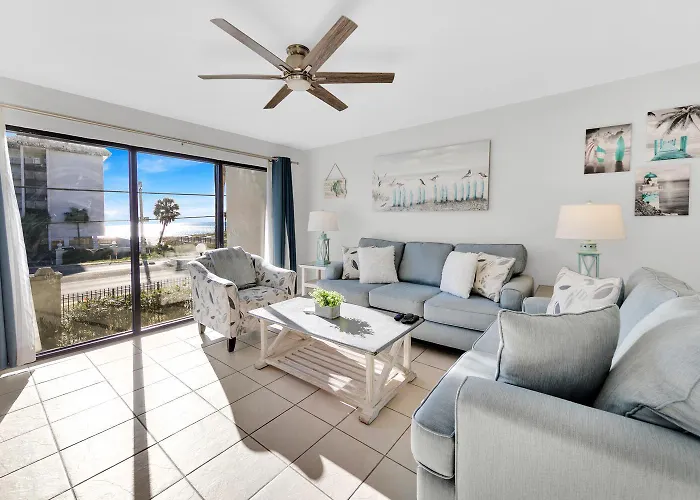 Edgewater Golf Villa 3308